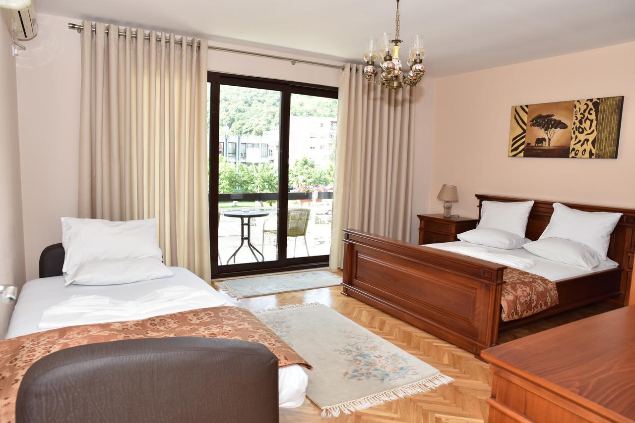Guest House Evropa Ulcinj Exterior photo
