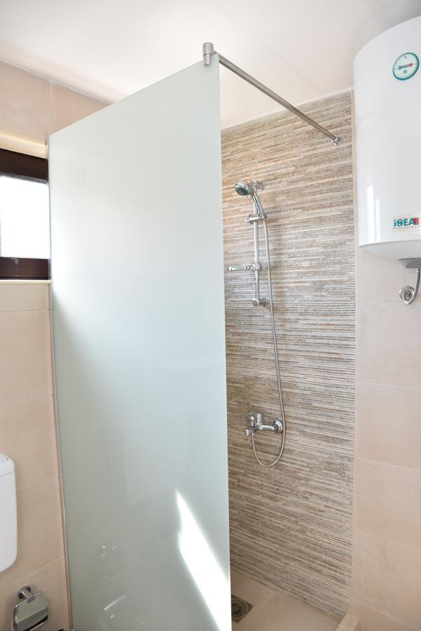 Guest House Evropa Ulcinj Exterior photo